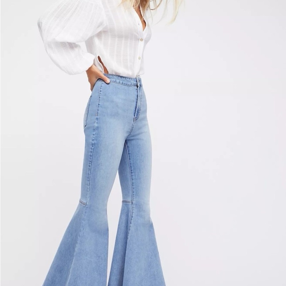 Free people Float on Flare jeans